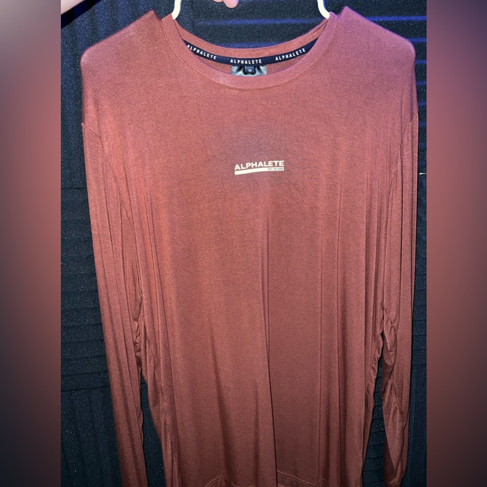 Men’s Alphalete Long sleeve athletic shirt